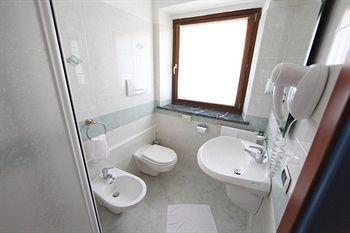 Hotel Du Glacier Ла-Тюйль Экстерьер фото